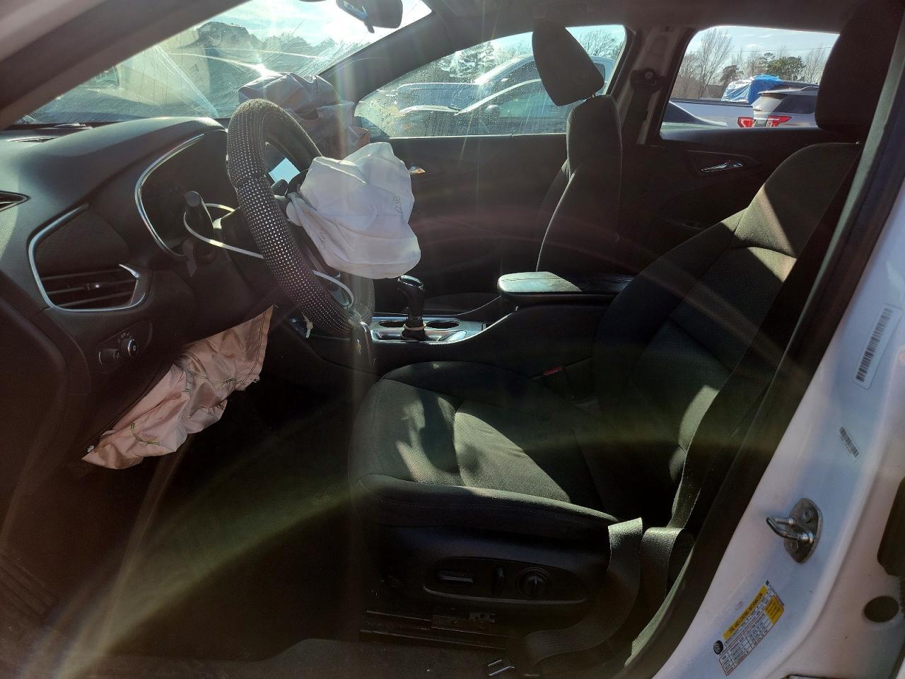 2020 Chevrolet Malibu Lt - zdjęcie 7