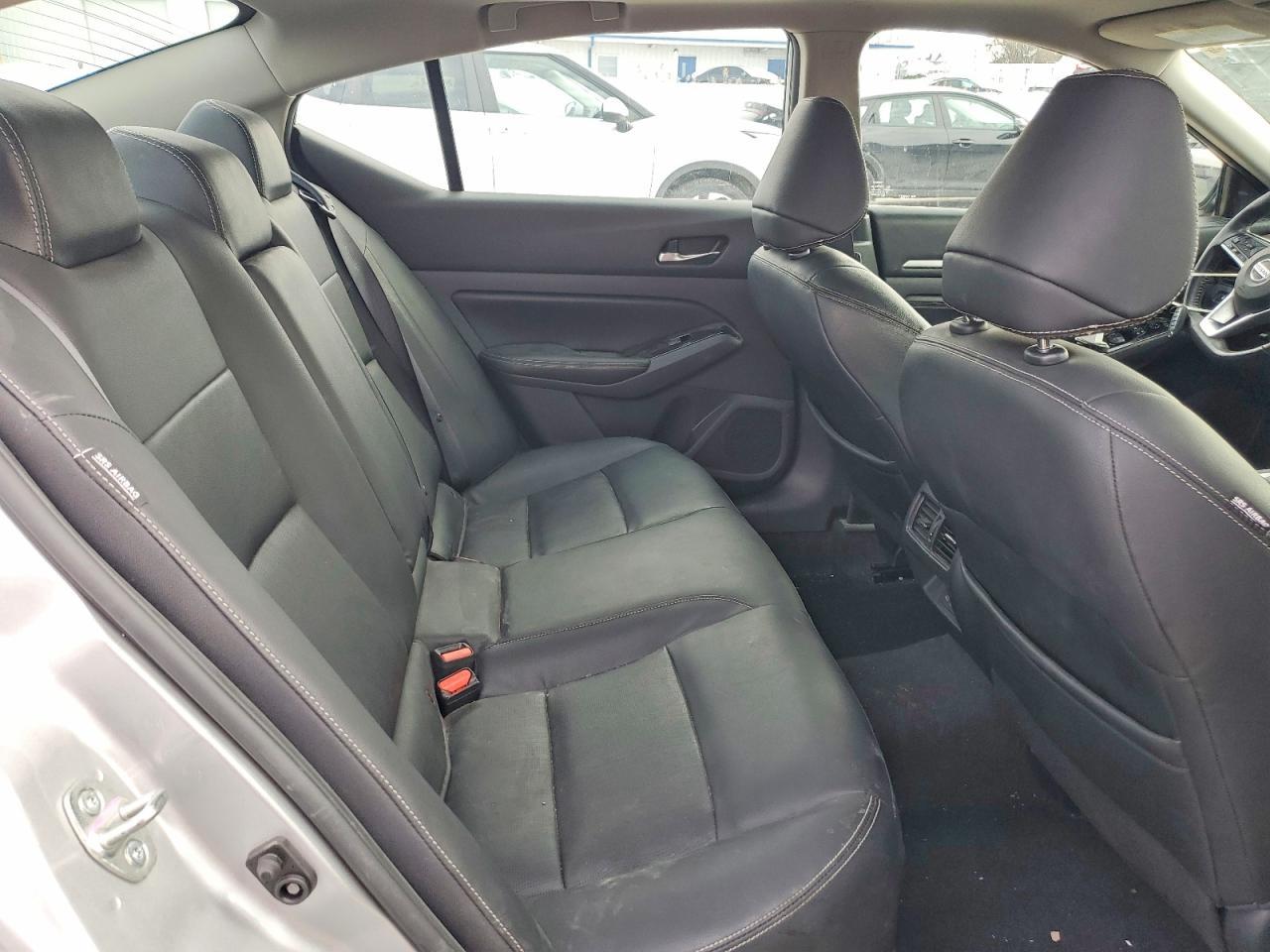 2021 Nissan Altima Sl - zdjęcie 10