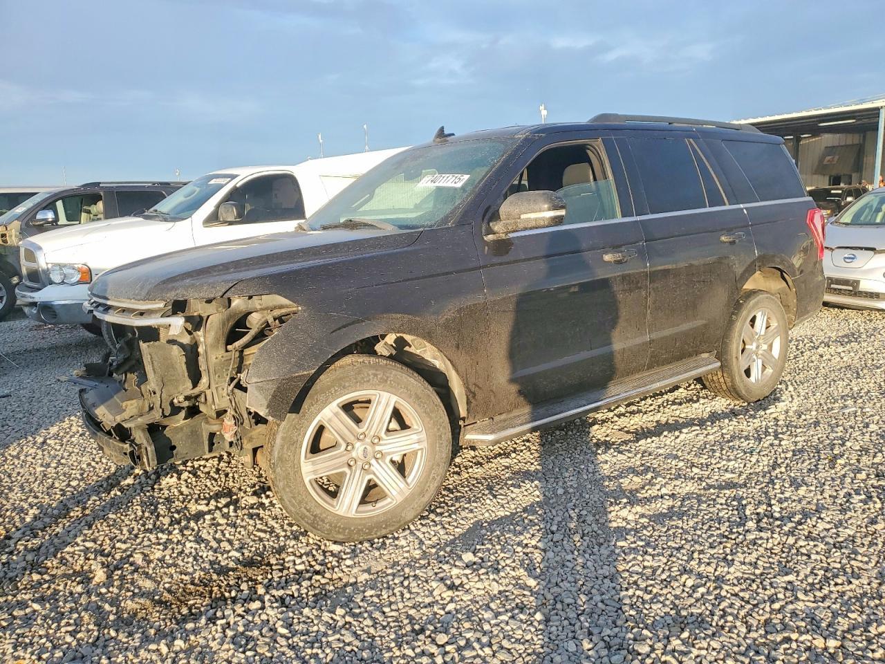 2019 Ford Expedition Xlt - zdjęcie główne