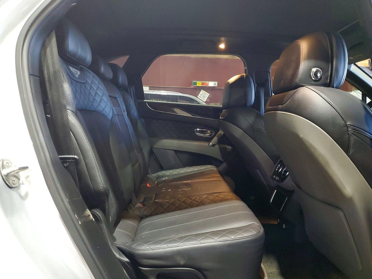 2018 Bentley Bentayga - zdjęcie 11