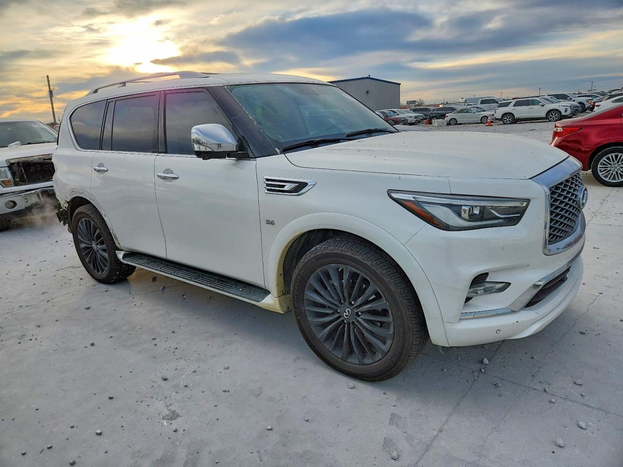 2020 Infiniti Qx80 Luxe - zdjęcie 4