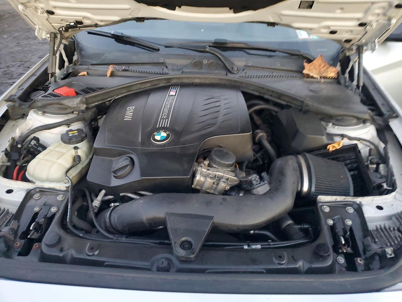 2015 BMW M235Xi - zdjęcie 11