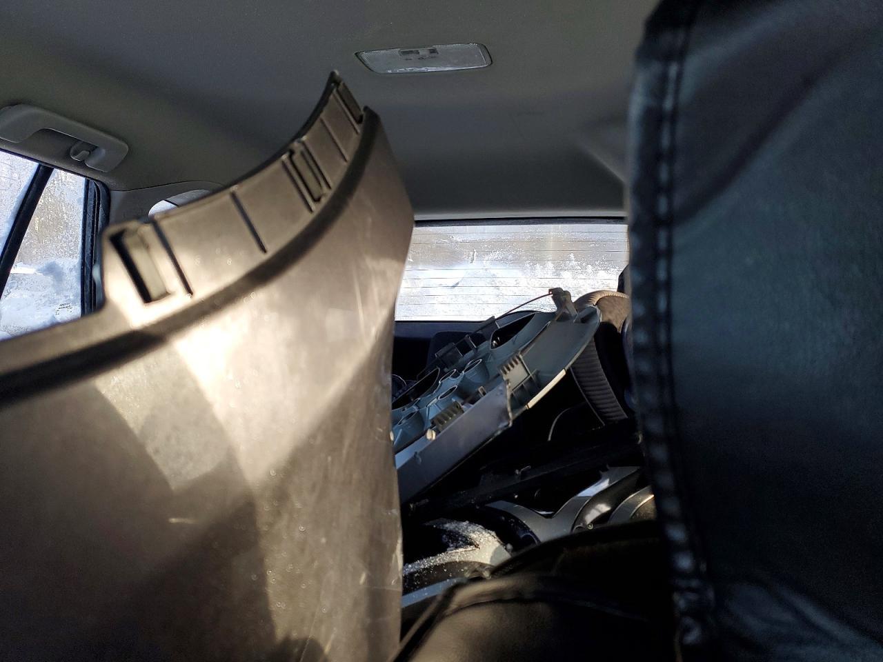 2016 Toyota Rav4 Le - zdjęcie 10