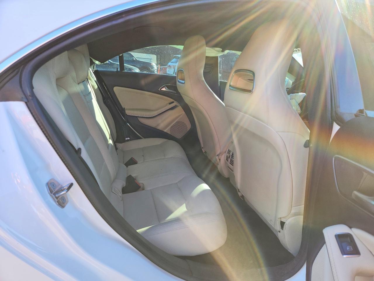 2019 Mercedes-Benz Cla - zdjęcie 10