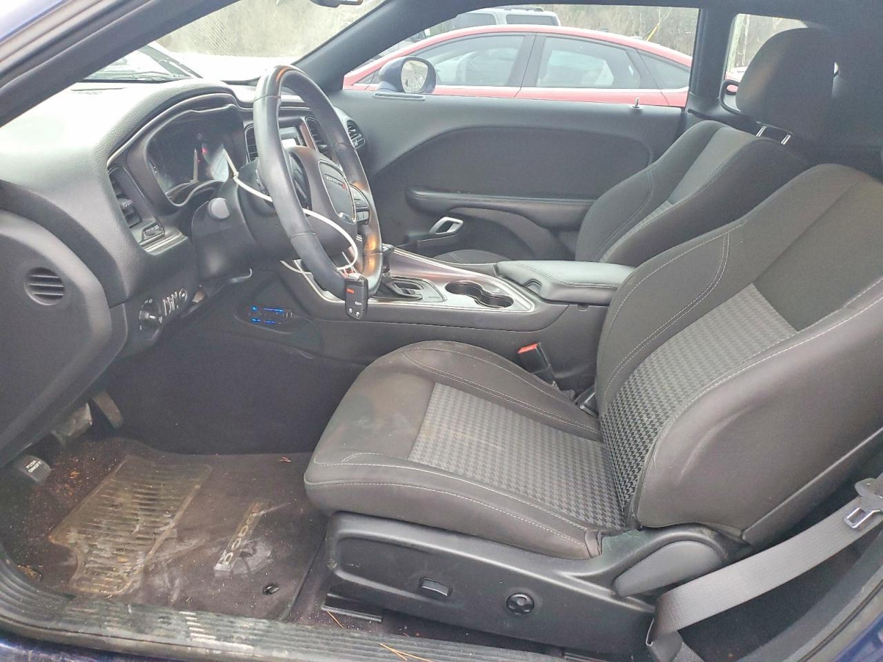 2017 Dodge Challenger Sxt - zdjęcie 7