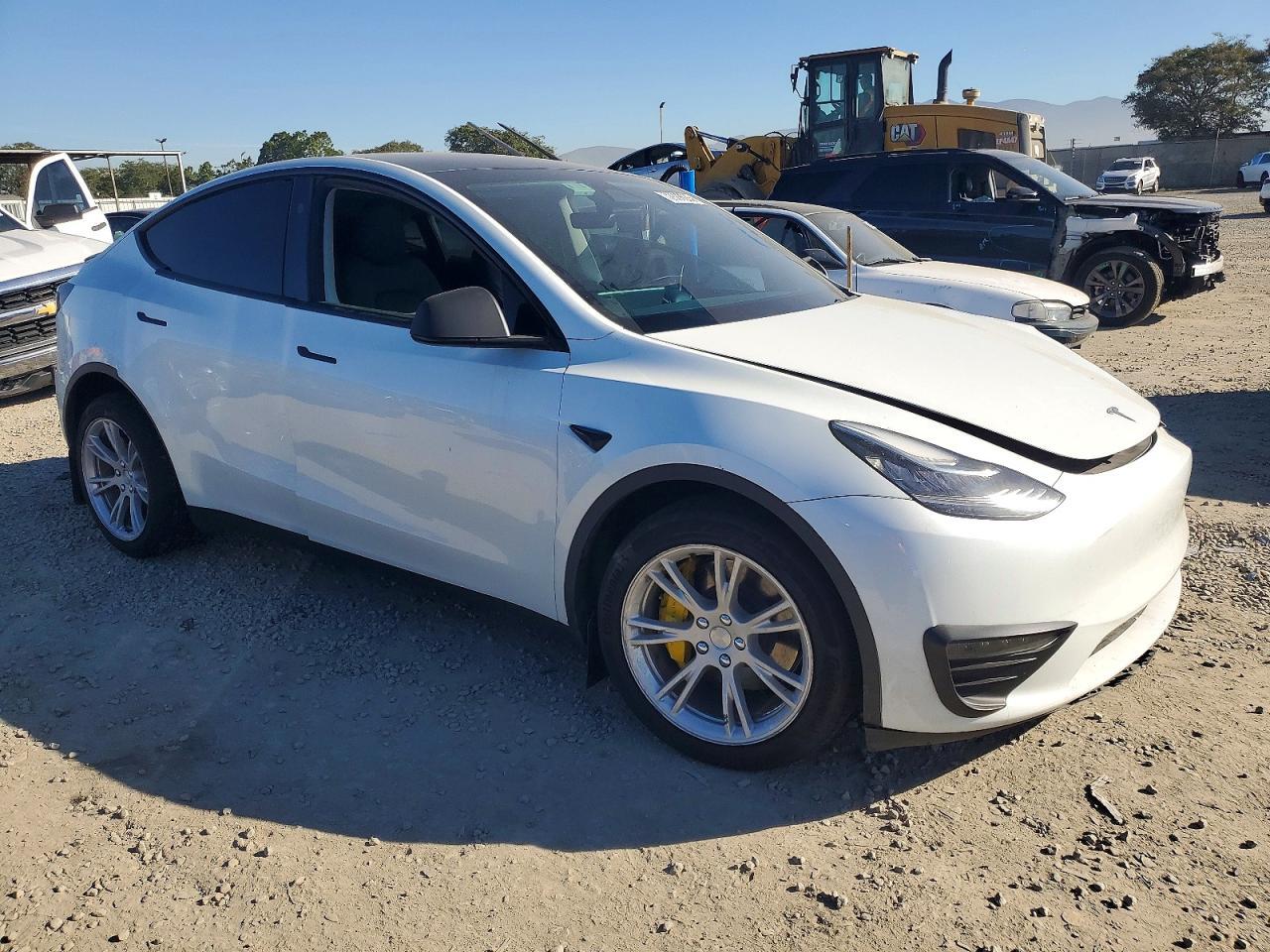 2023 Tesla Model Y - zdjęcie 4