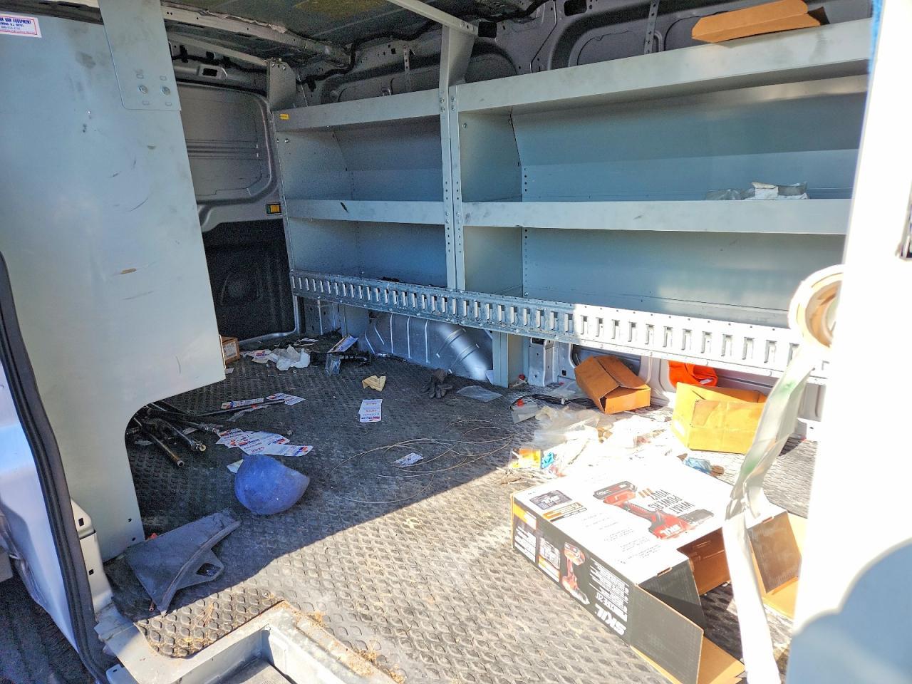 2023 Ford Transit T-250 - zdjęcie 11