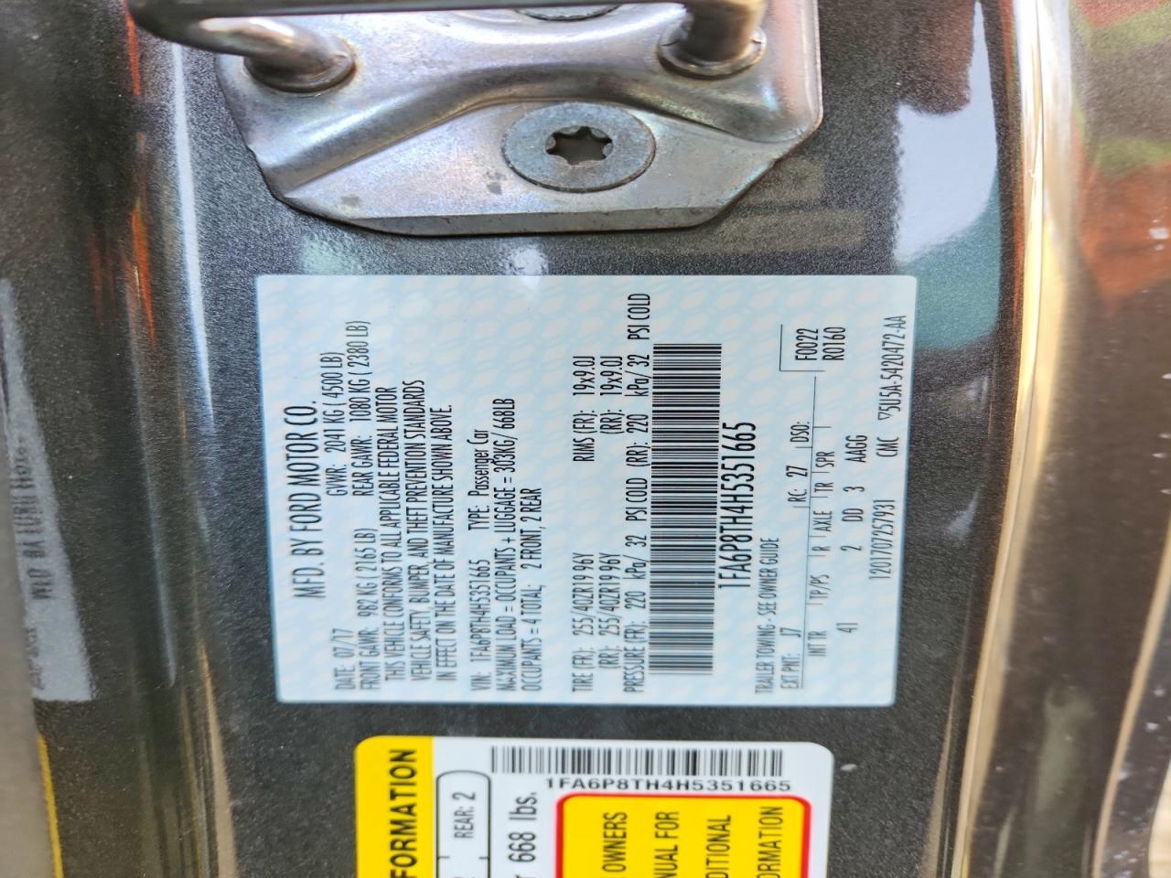 2017 Ford Mustang - zdjęcie 12