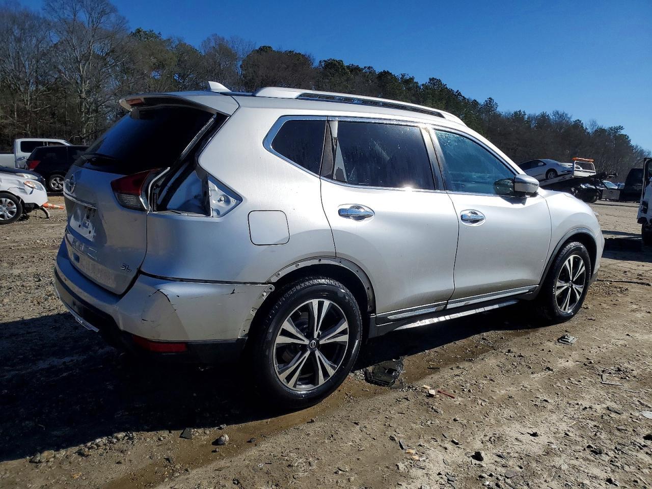 2018 Nissan Rogue Sl - zdjęcie 3