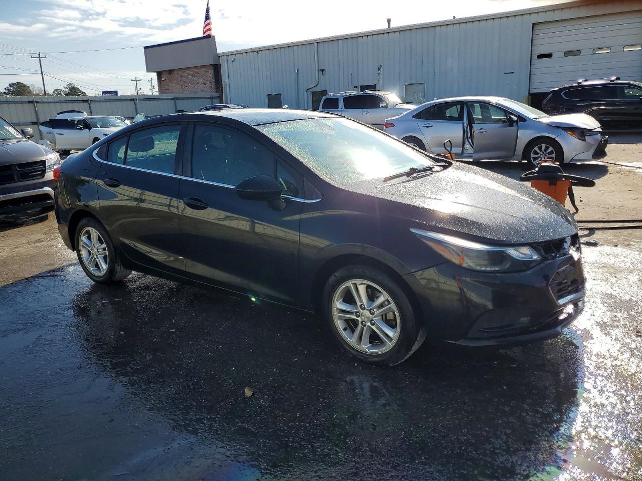 2018 Chevrolet Cruze Lt - zdjęcie 4