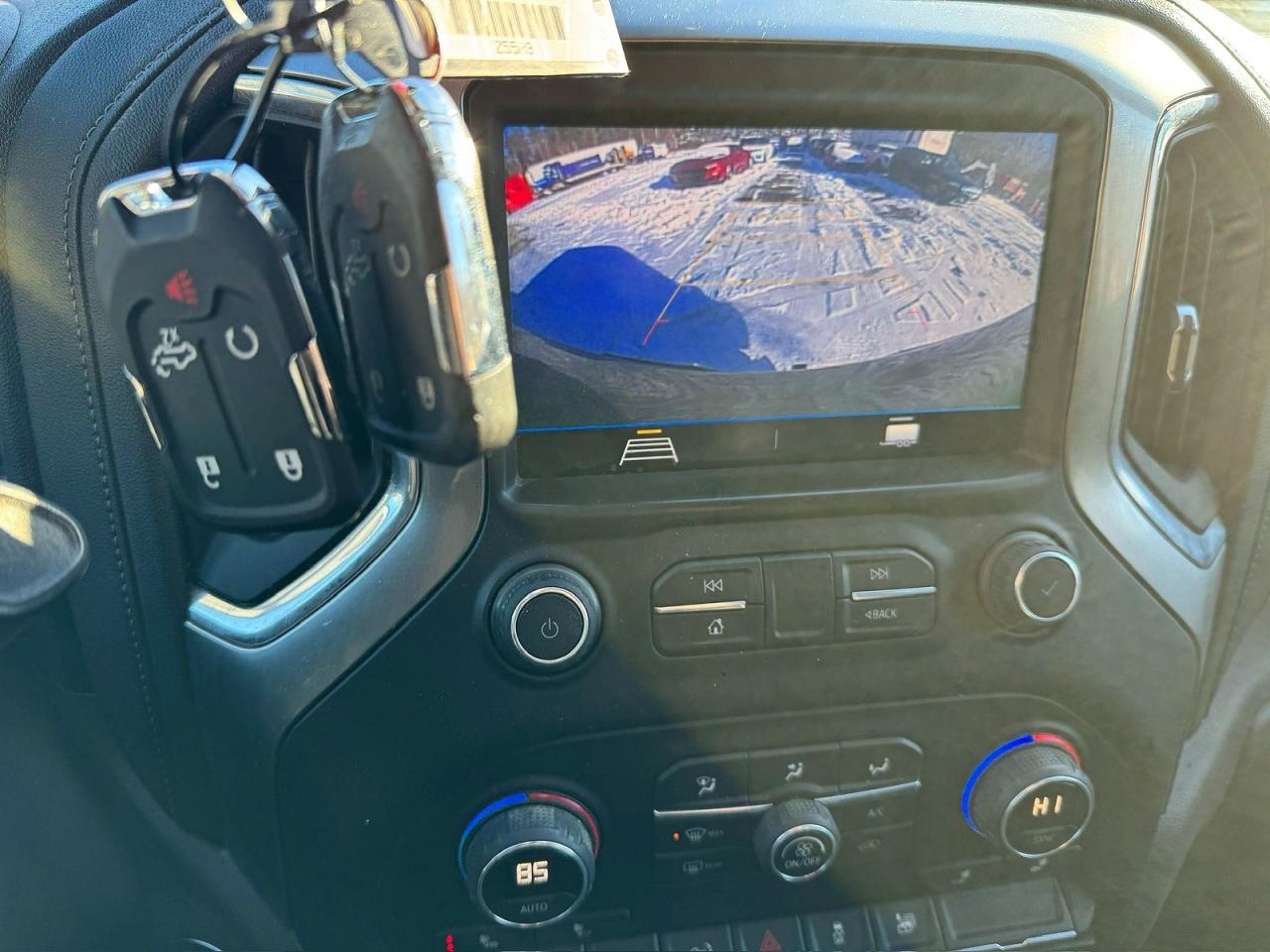 2021 Chevrolet Silverado K1500 Lt - zdjęcie 11