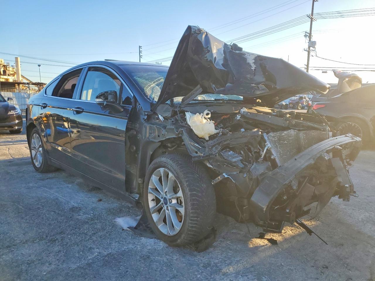 2019 Ford Fusion Titanium - zdjęcie 4