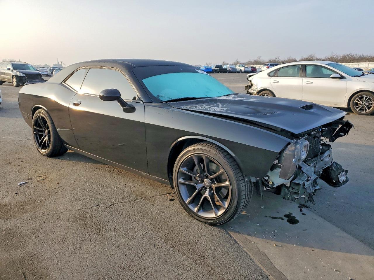 2019 Dodge Challenger R/T - zdjęcie 4