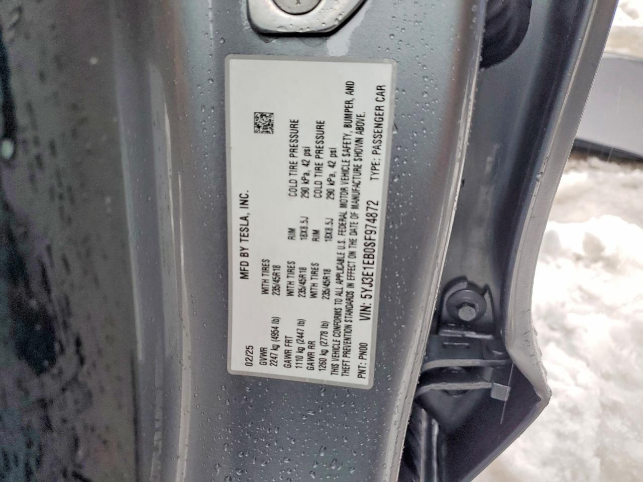 2025 Tesla Model 3 - zdjęcie 12