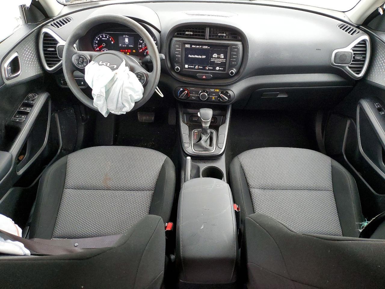 2022 Kia Soul Lx - zdjęcie 8