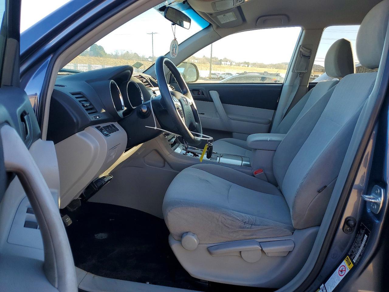 2013 Toyota Highlander Base - zdjęcie 7