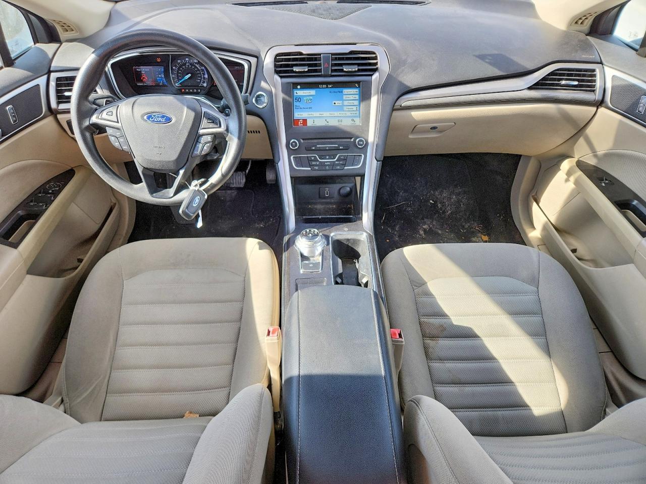 2017 Ford Fusion - zdjęcie 8