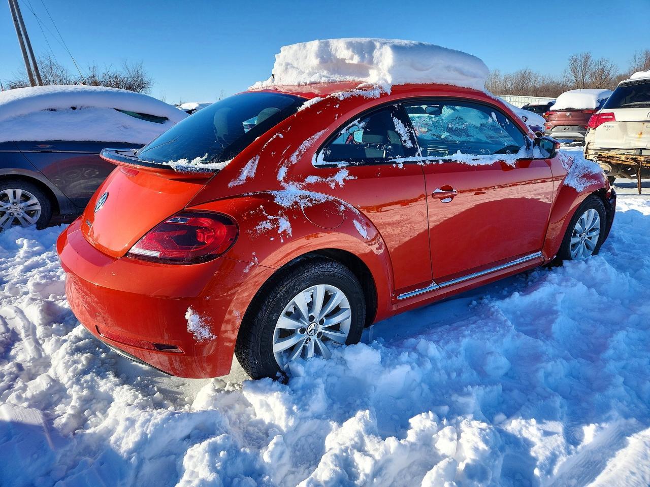 2019 Volkswagen Beetle S - zdjęcie 3