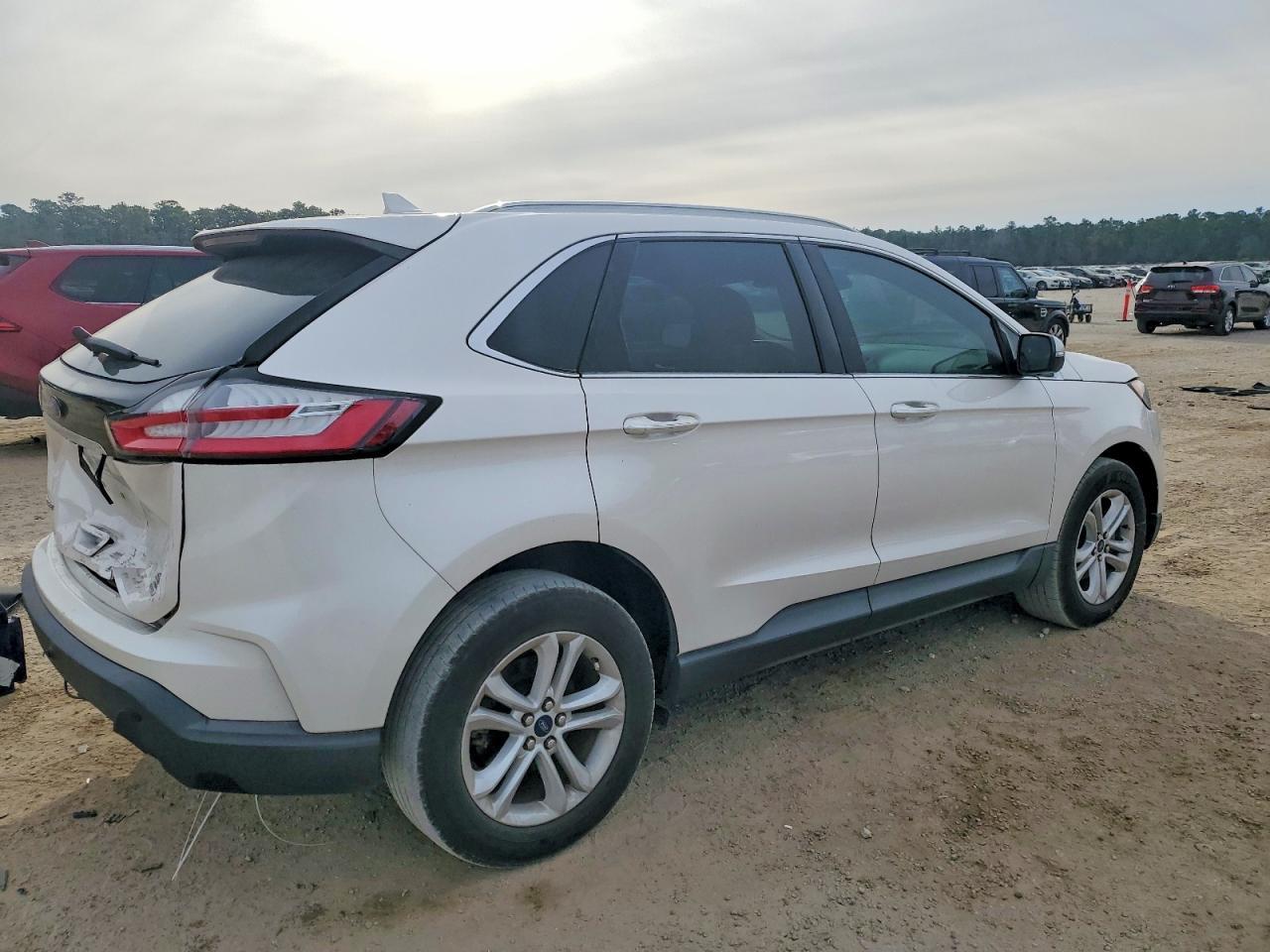 2019 Ford Edge Sel - zdjęcie 3