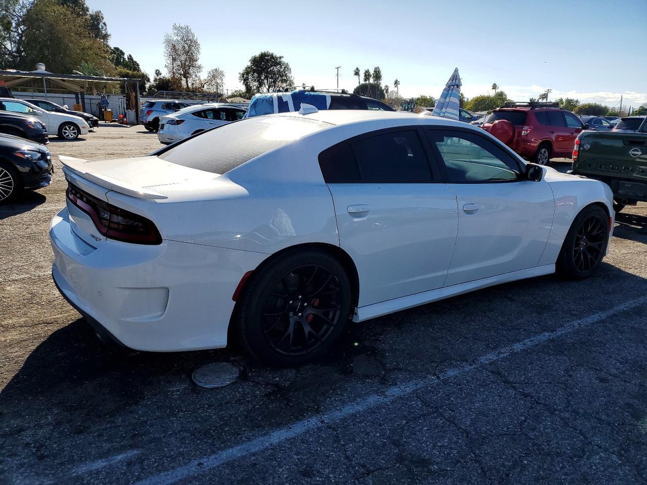 2016 Dodge Charger Srt Hellcat - zdjęcie 3