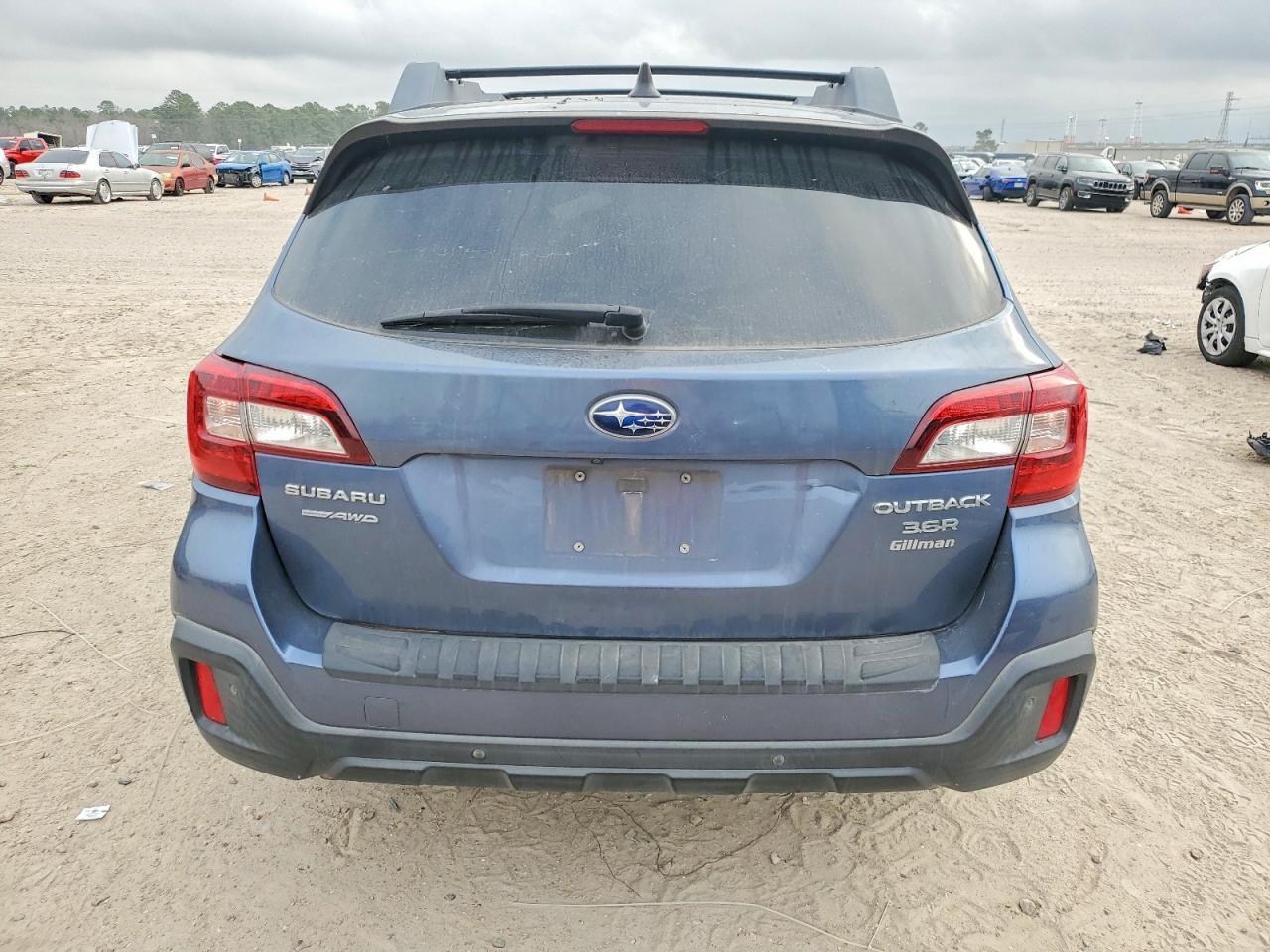 2018 Subaru Outback 3.6R Limited - zdjęcie 6