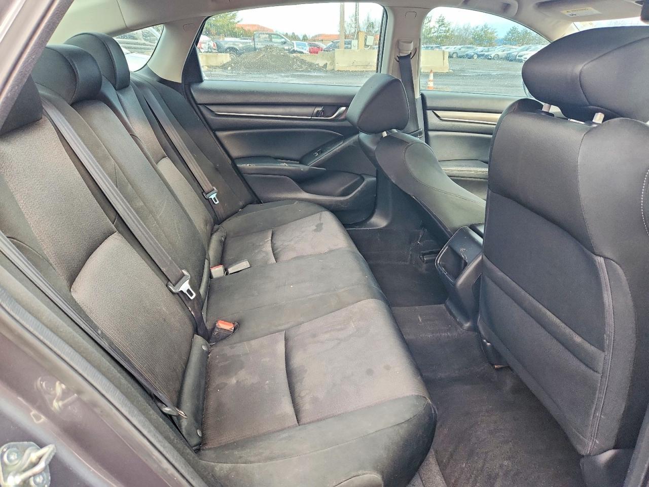 2018 Honda Accord Lx - zdjęcie 10