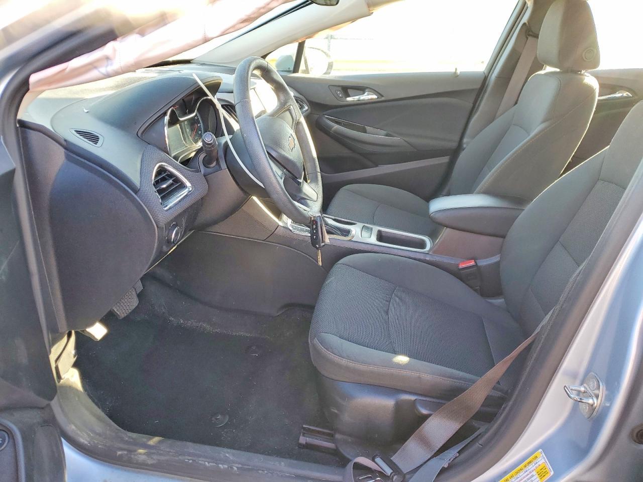 2017 Chevrolet Cruze Ls - zdjęcie 7