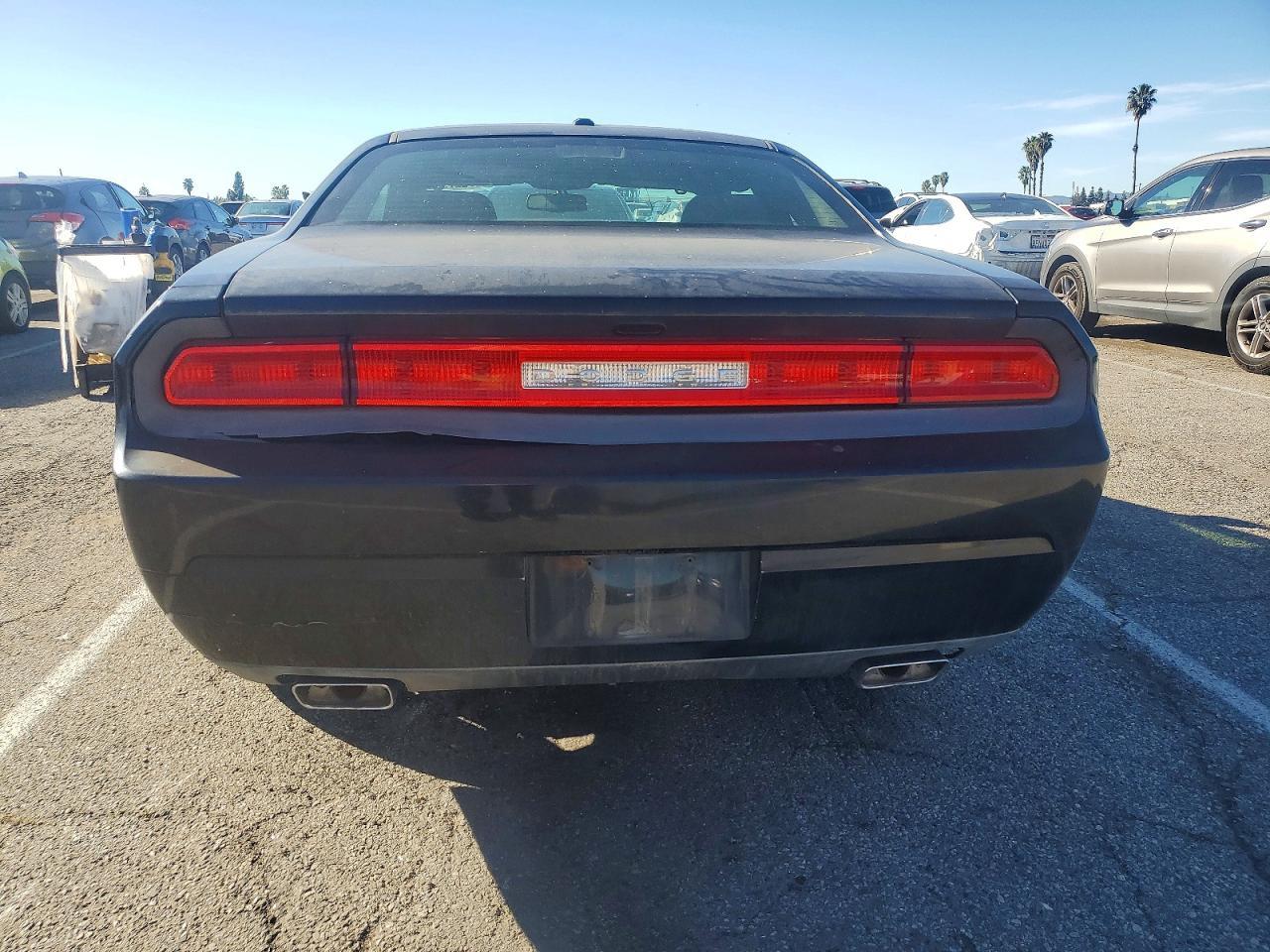 2013 Dodge Challenger Sxt - zdjęcie 6