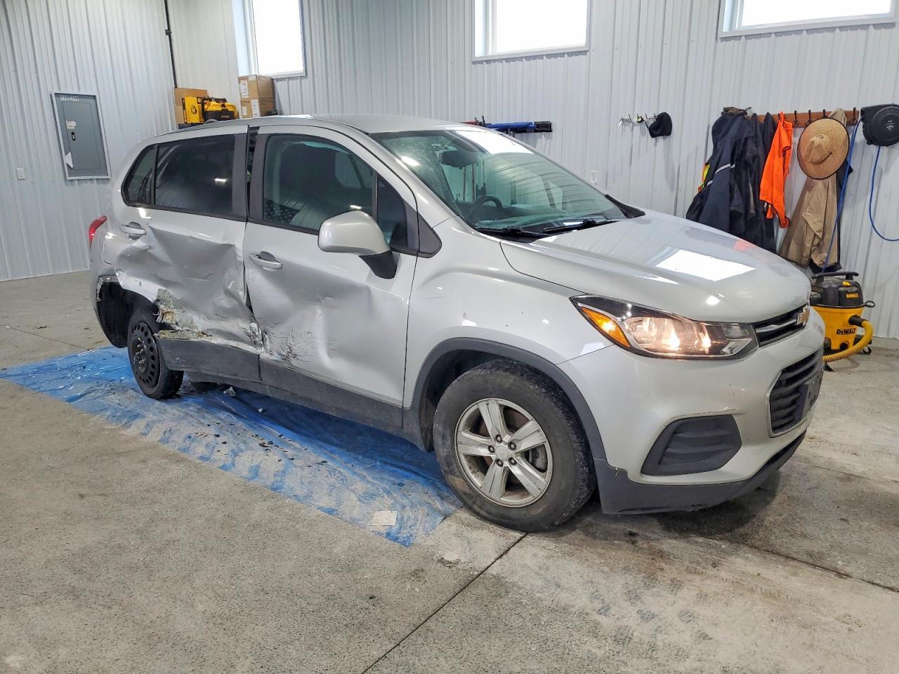 2020 Chevrolet Trax Ls - zdjęcie 4