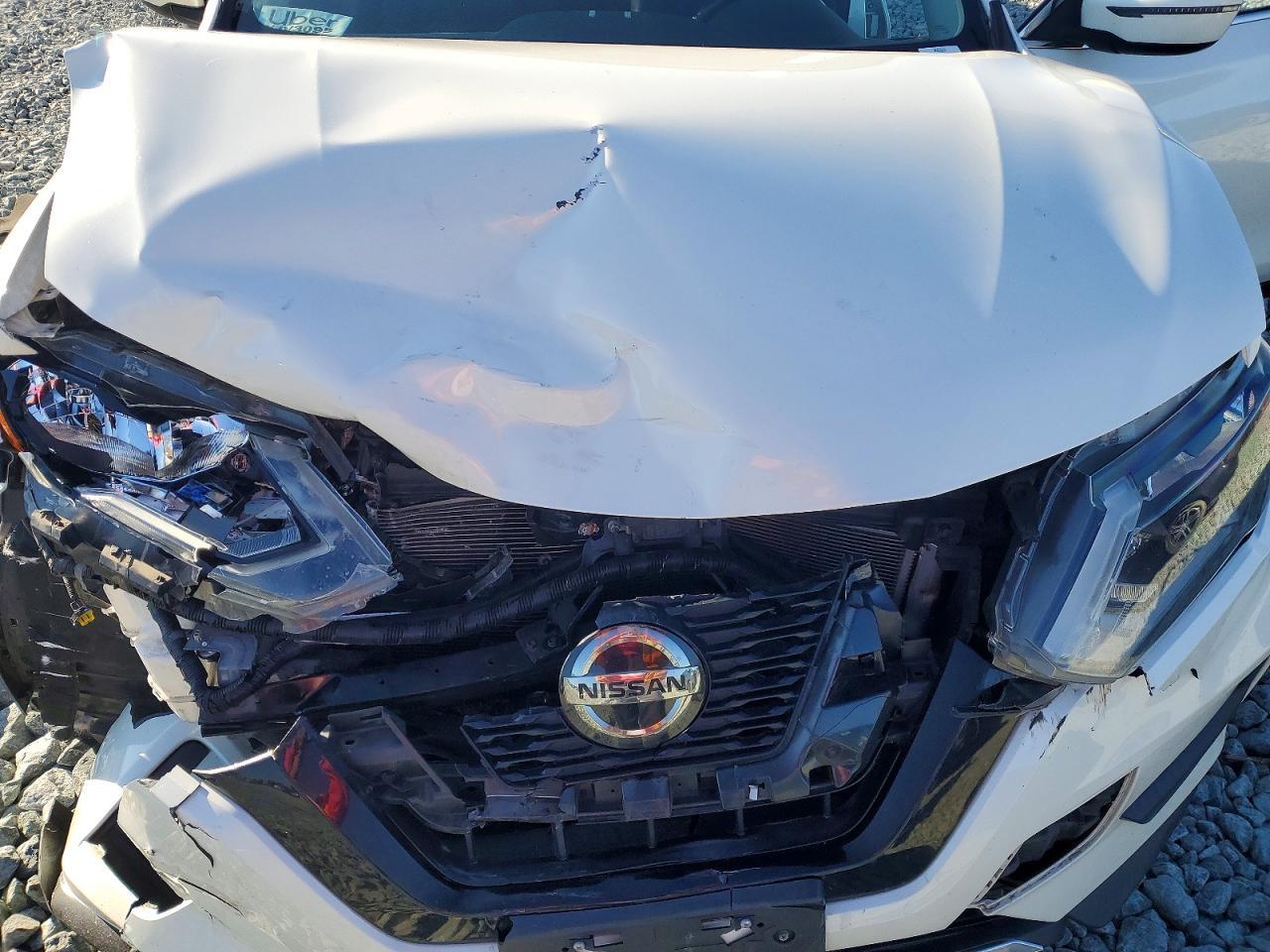 2020 Nissan Rogue Sv - zdjęcie 11