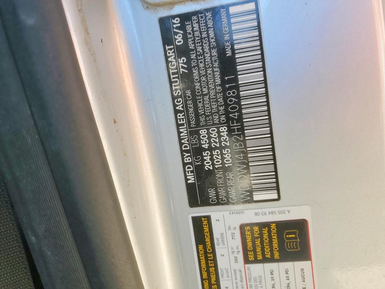 2017 Mercedes-Benz C 300 - zdjęcie 12