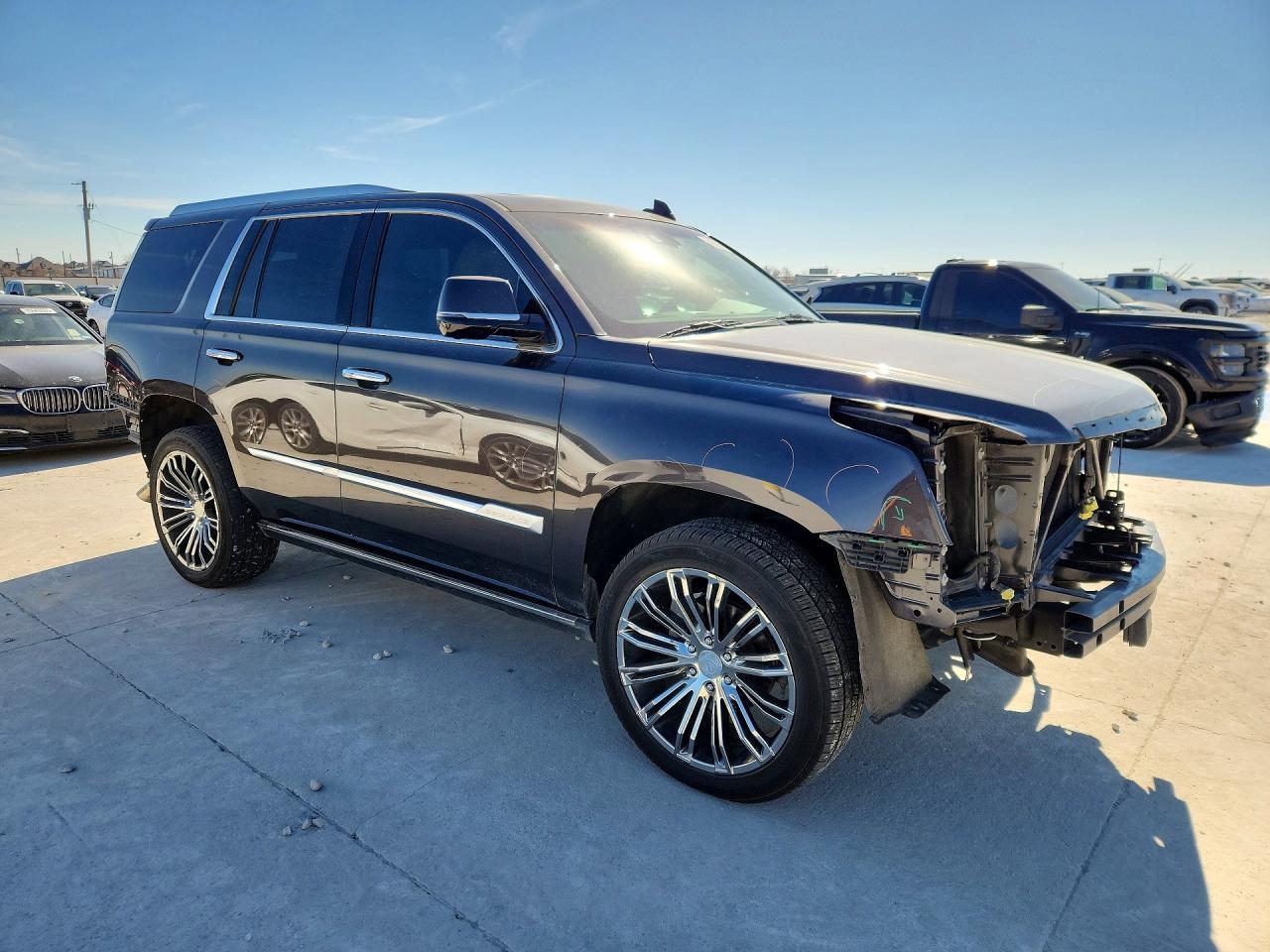2018 Cadillac Escalade Platinum - zdjęcie 4