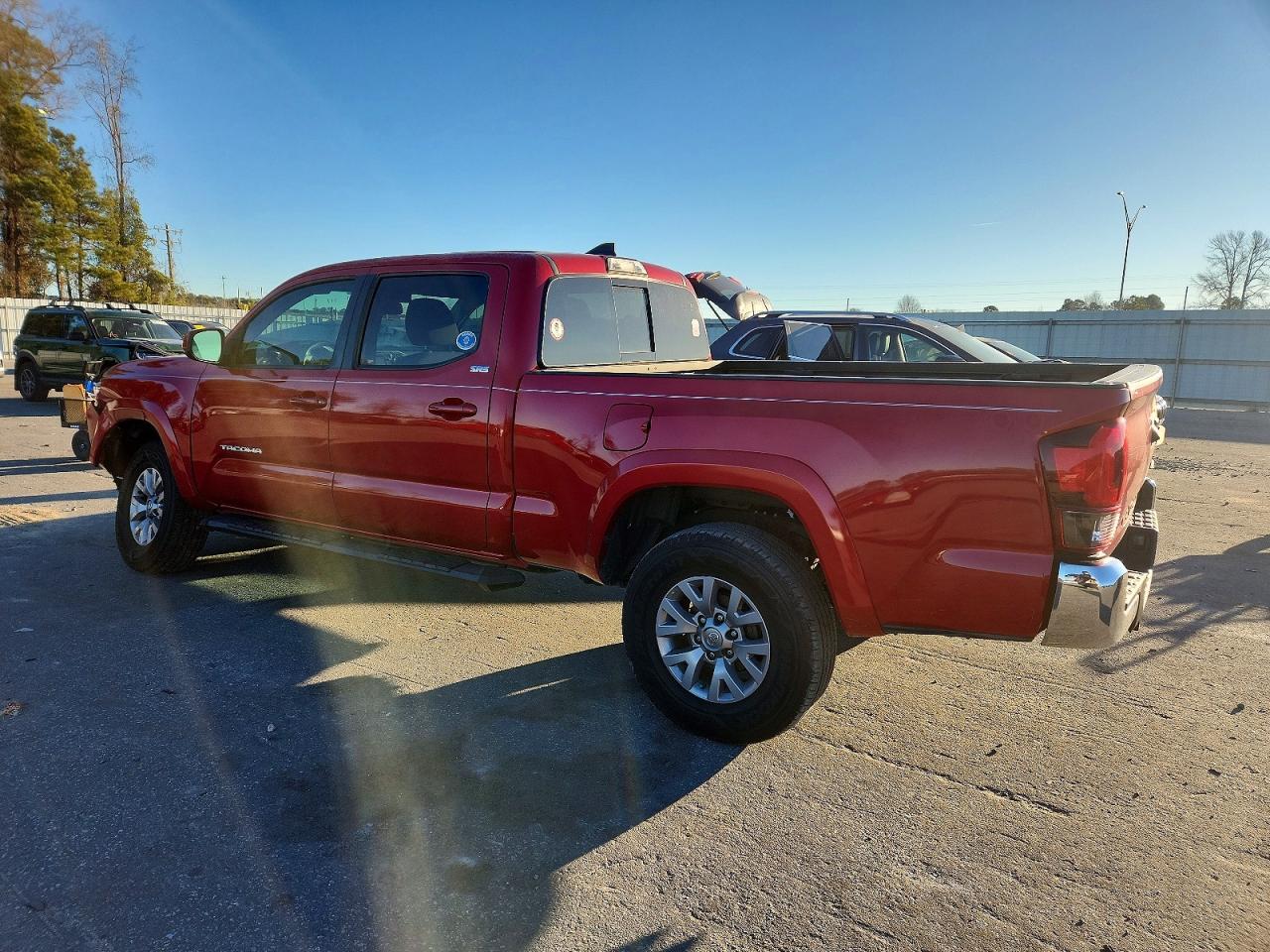 2019 Toyota Tacoma Double Cab - zdjęcie 2