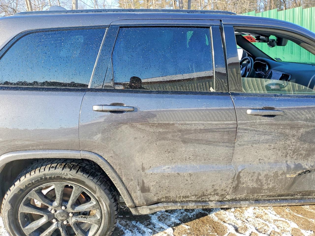 2020 Jeep Grand Cherokee Laredo - zdjęcie 11