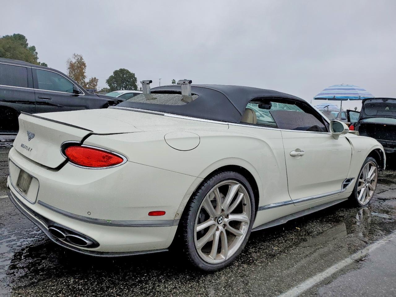 2023 Bentley Continental Gt - zdjęcie 3