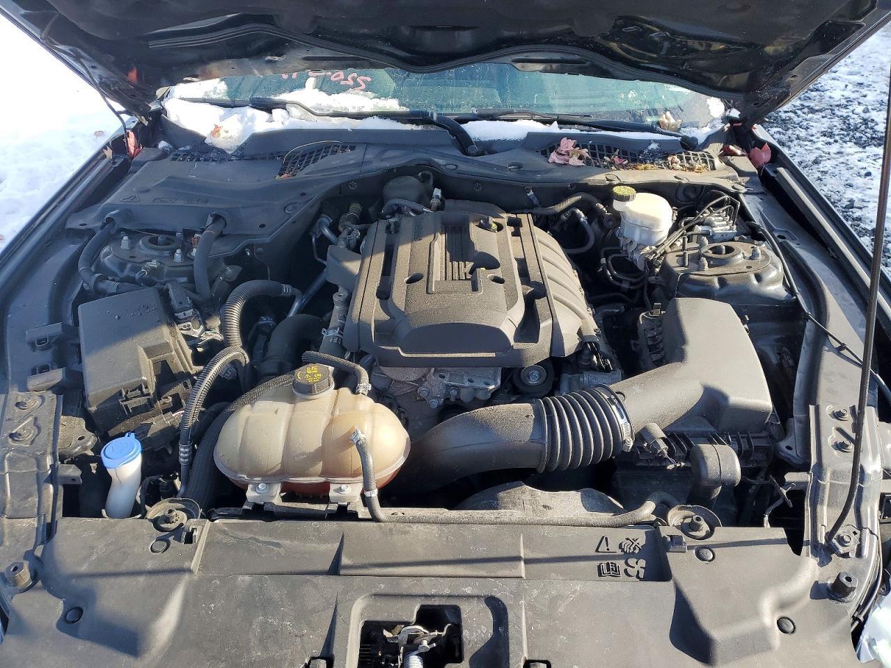 2020 Ford Mustang - zdjęcie 11