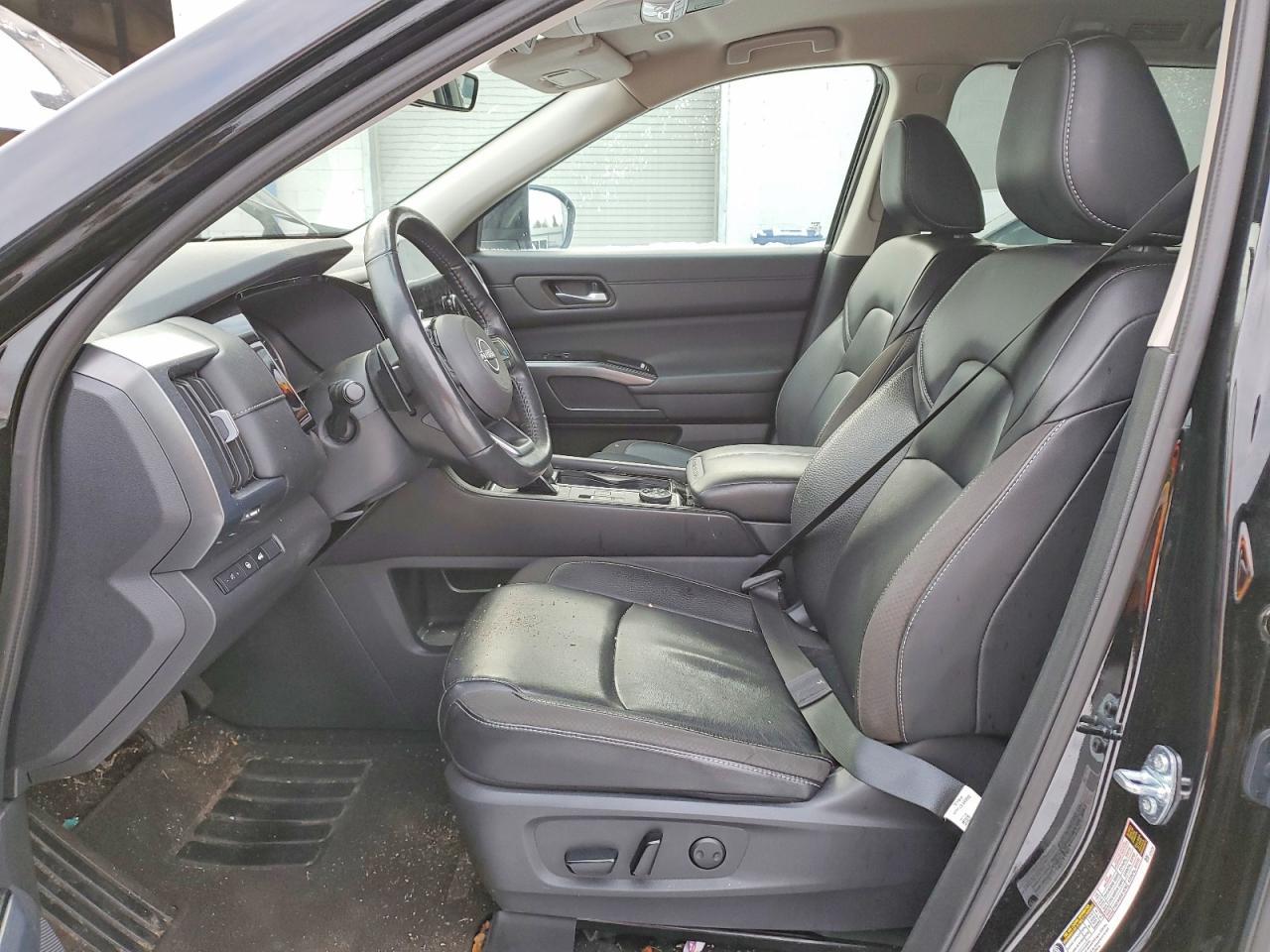 2024 Nissan Pathfinder Sl - zdjęcie 7