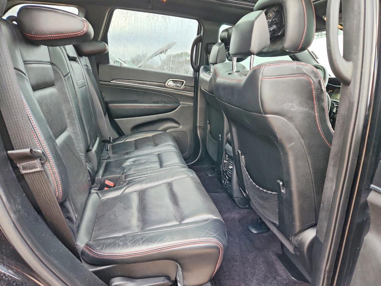 2017 Jeep Grand Cherokee Trailhawk - zdjęcie 11