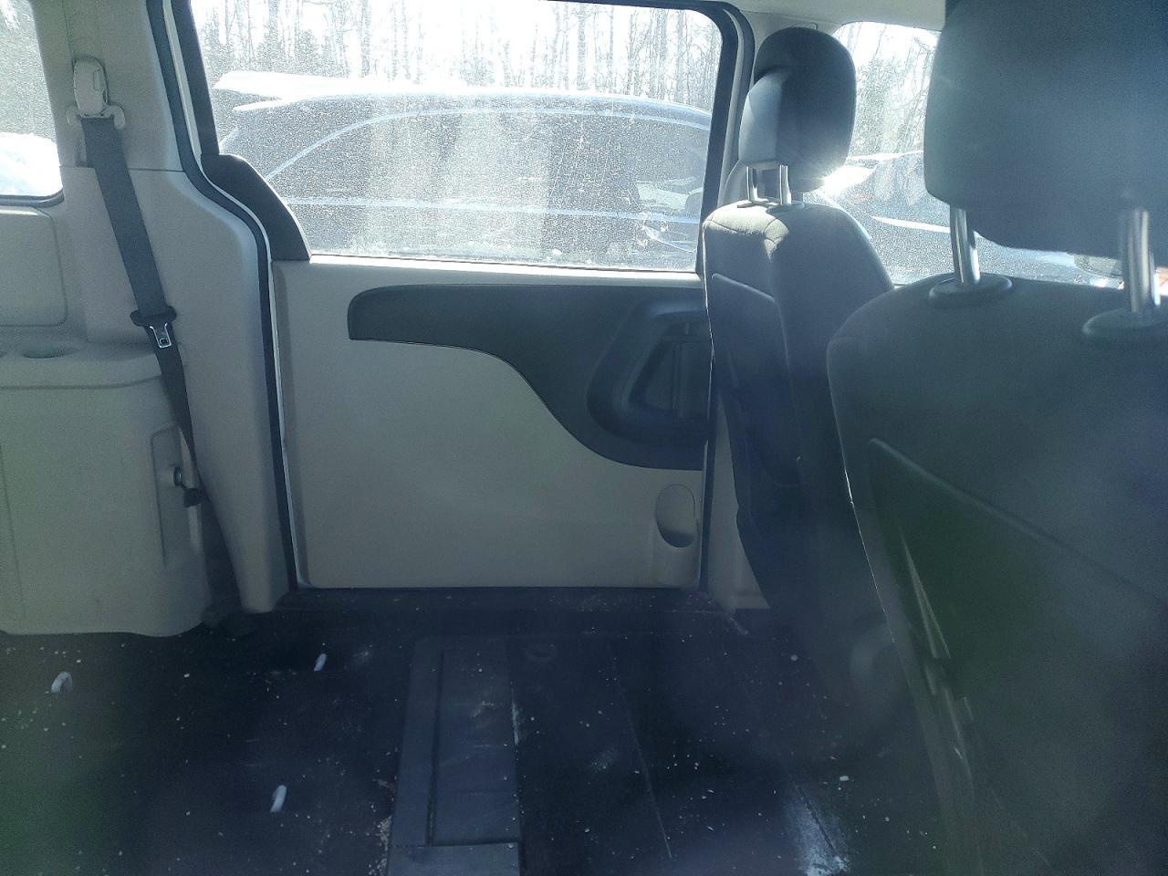 2018 Dodge Grand Caravan Se - zdjęcie 11