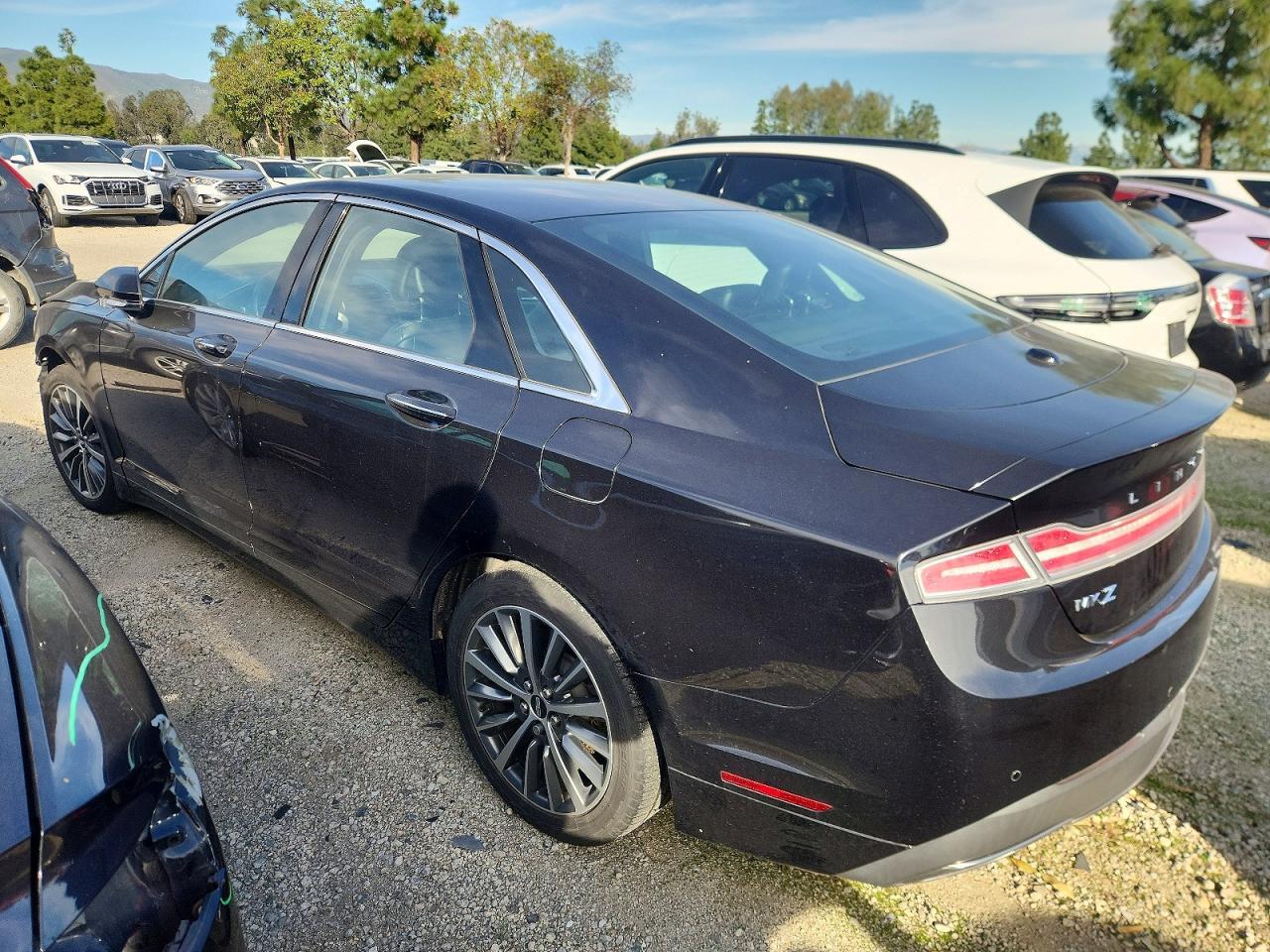 2019 Lincoln Mkz - zdjęcie 2