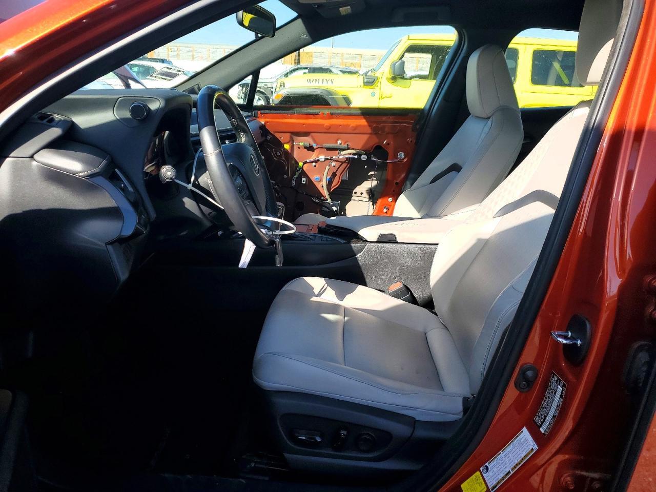 2019 Lexus Ux 250H Base - zdjęcie 7