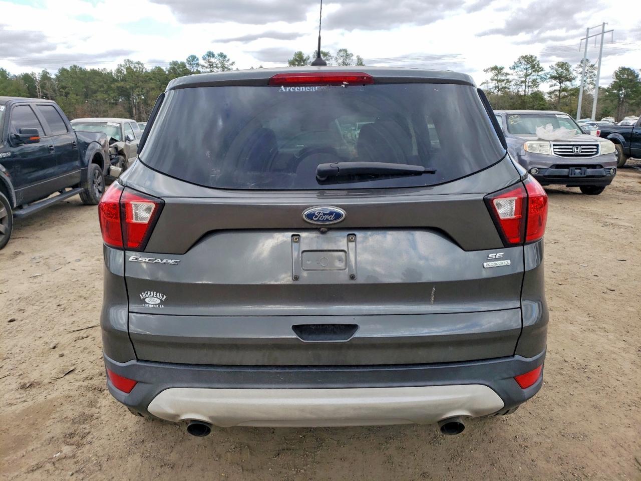 2019 Ford Escape Se - zdjęcie 6