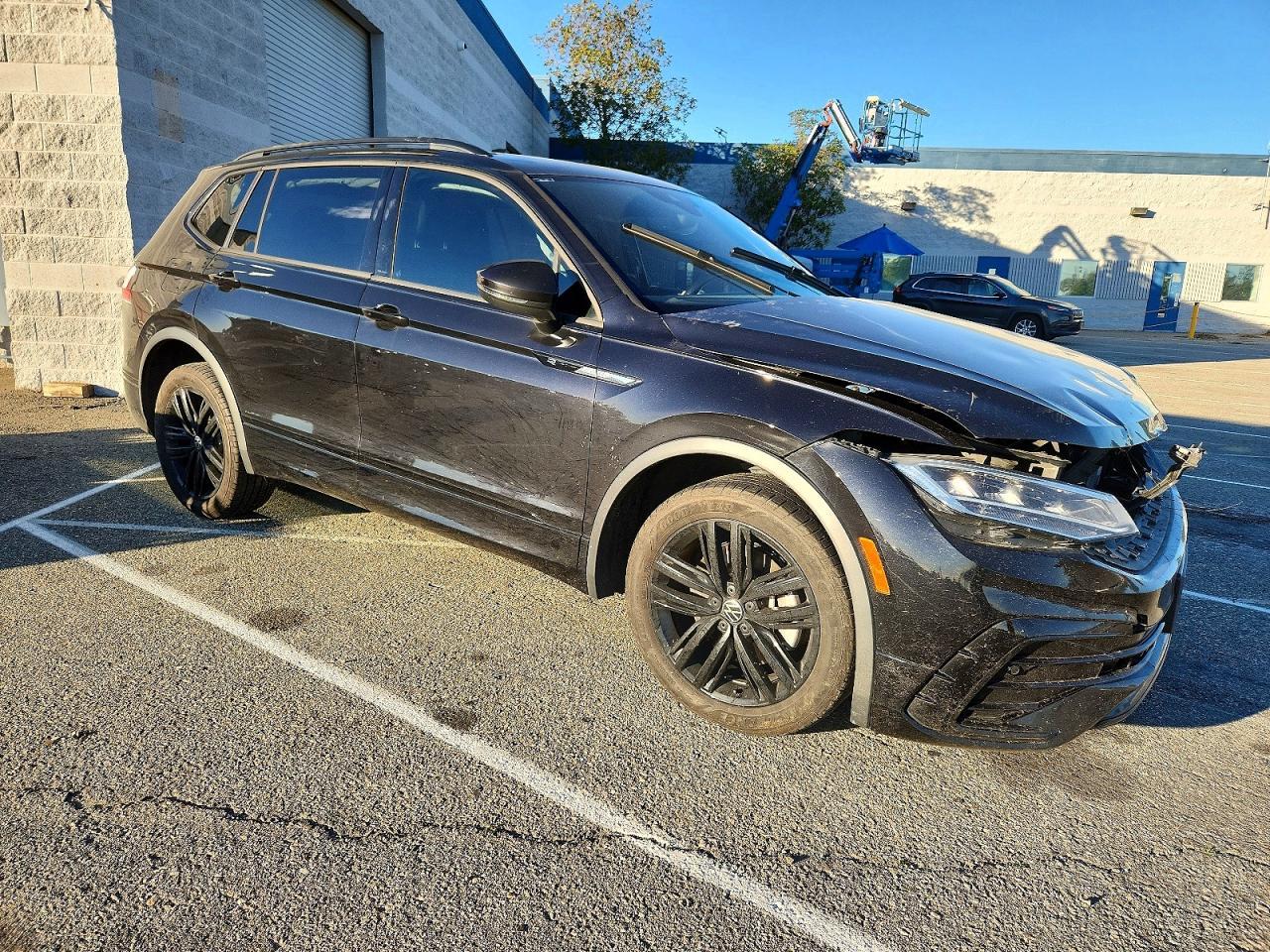 2022 Volkswagen Tiguan Se R-Line Black - zdjęcie 4