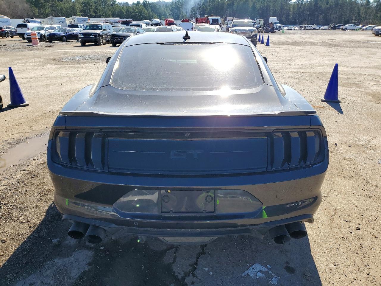 2023 Ford Mustang Gt - zdjęcie 6