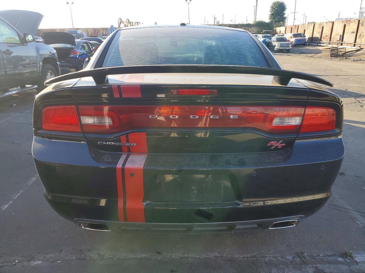 2013 Dodge Charger R/T - zdjęcie 6