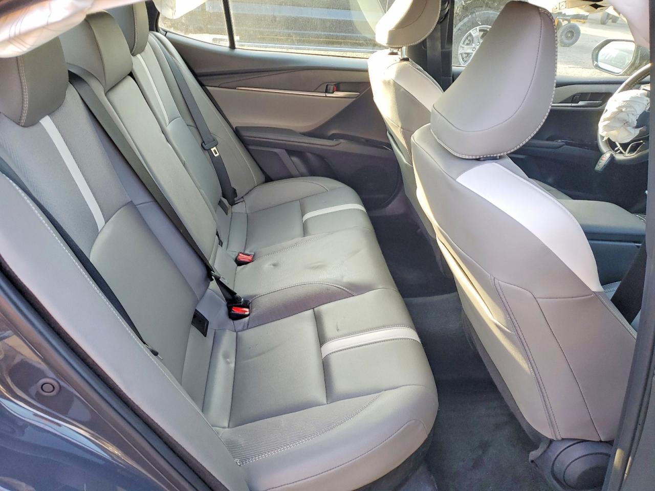 2025 Toyota Camry Xse - zdjęcie 10