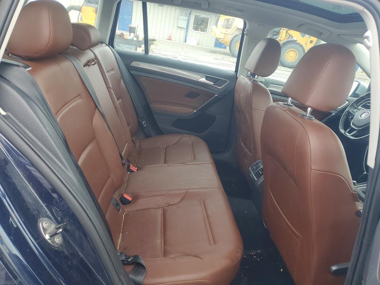 2017 Volkswagen Golf Alltrack S - zdjęcie 10