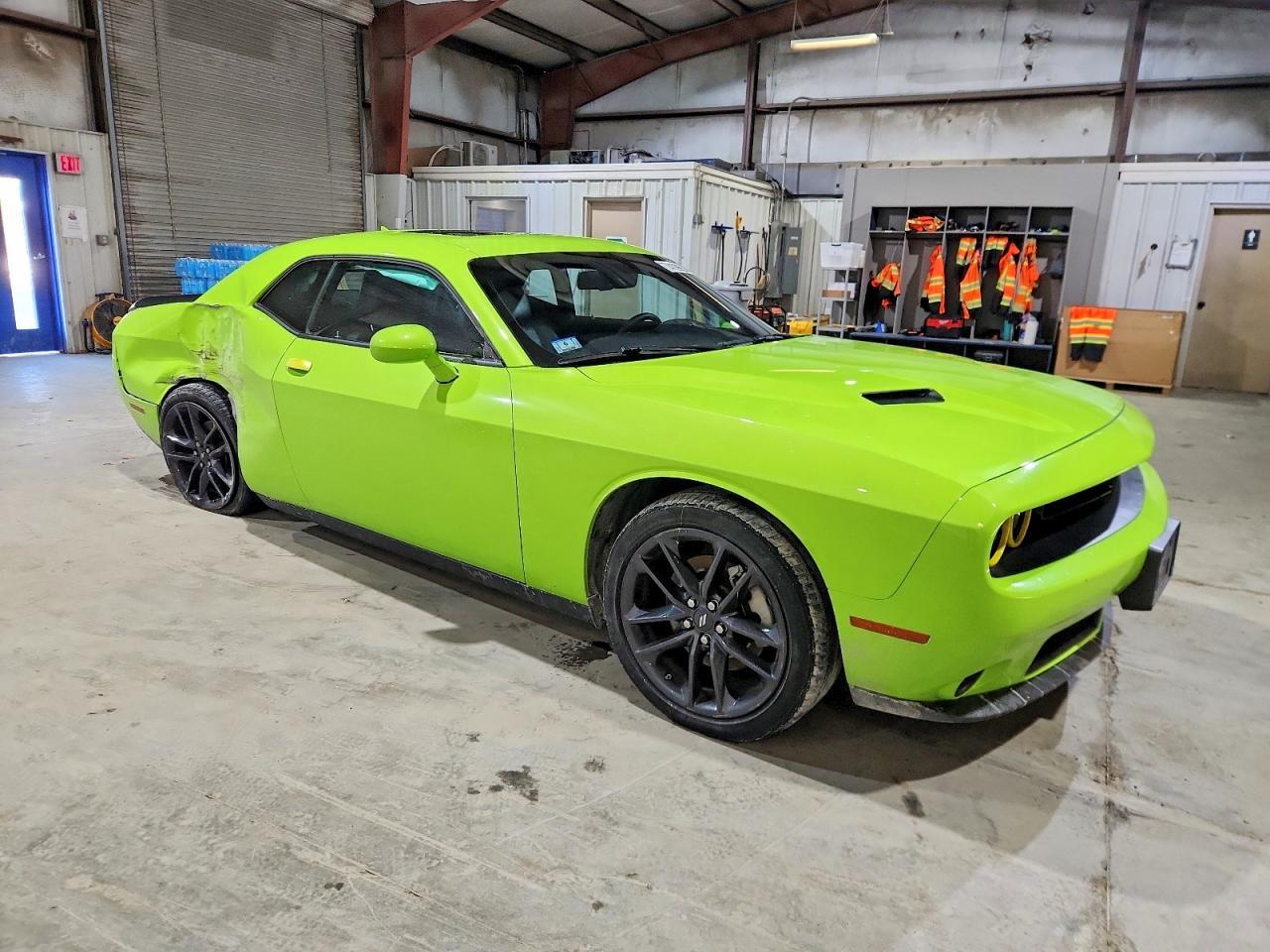 2023 Dodge Challenger Sxt - zdjęcie 4