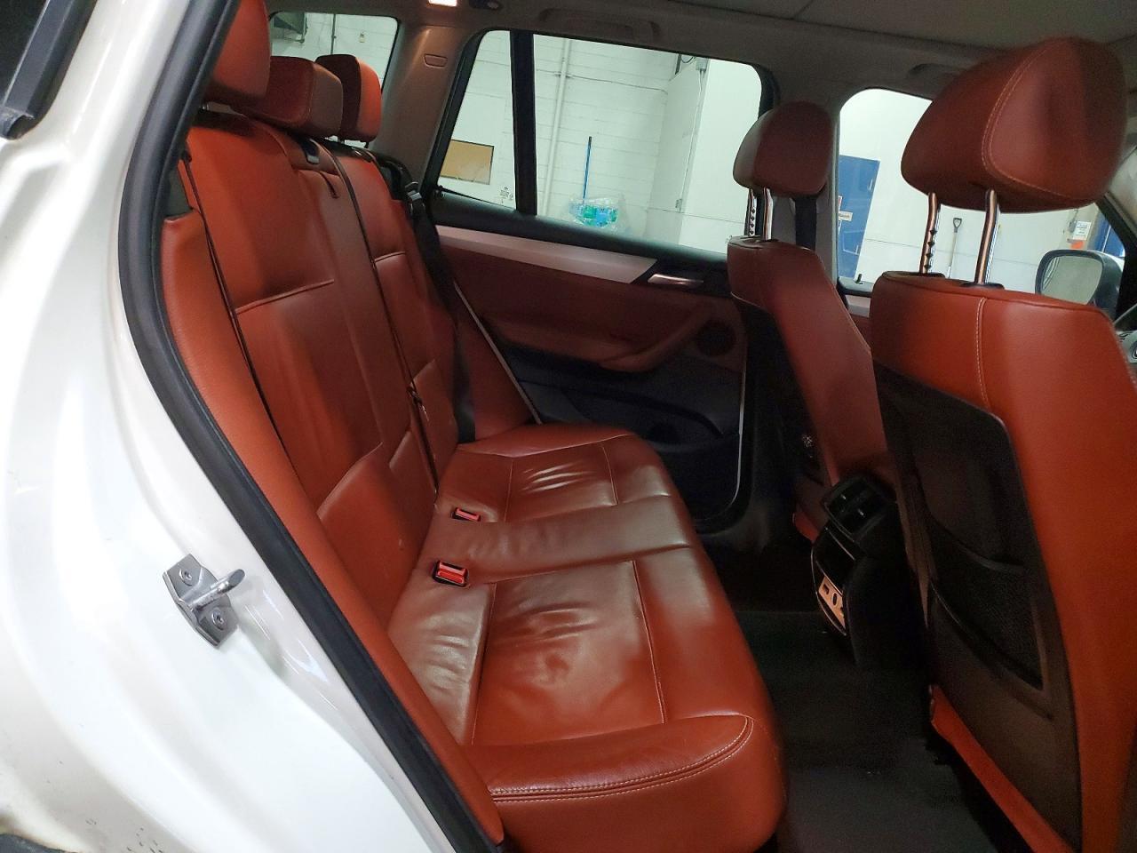 2014 BMW X3 xDrive28I - zdjęcie 11