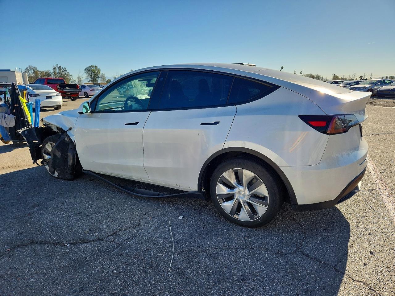 2023 Tesla Model Y - zdjęcie 2